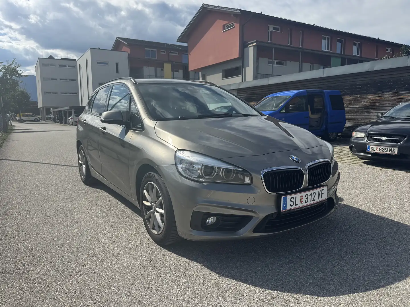 BMW 214 214d Gran Tourer Advantage - 2