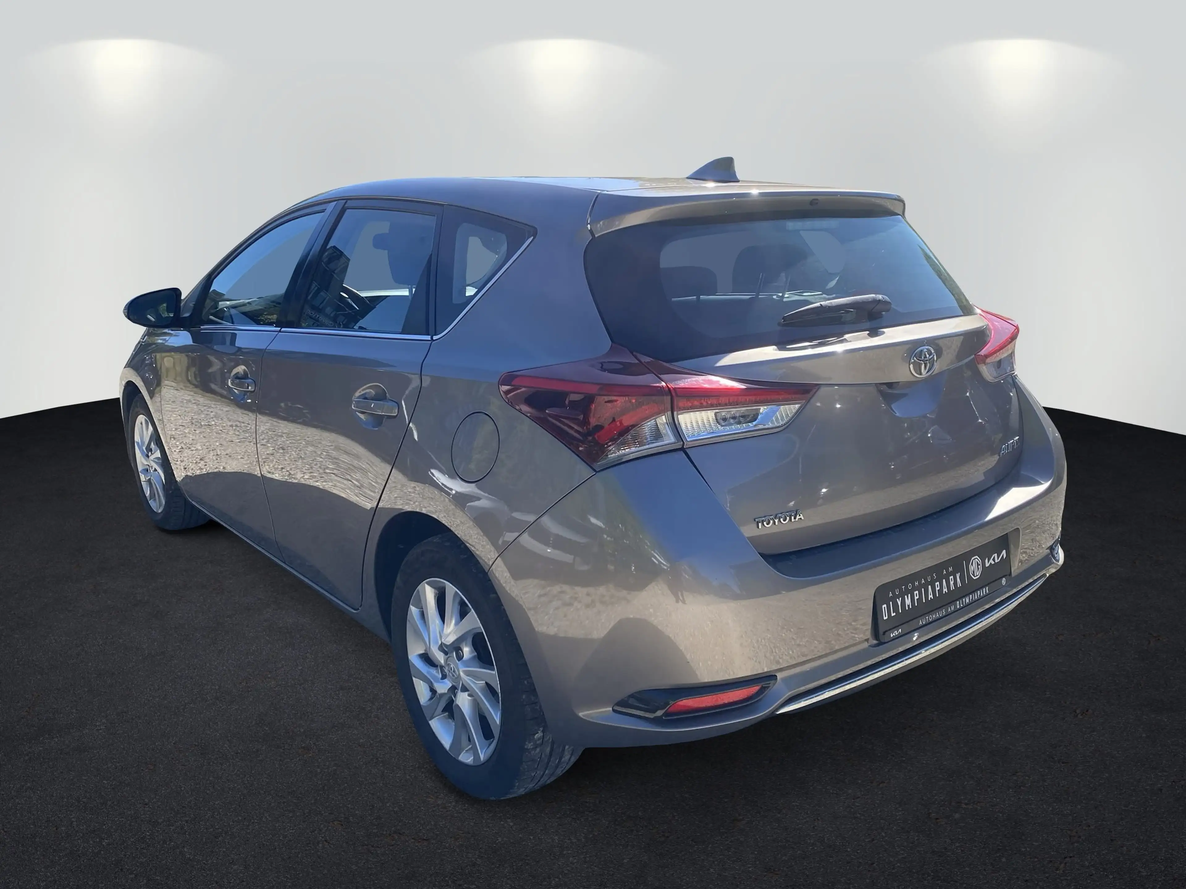 Toyota Auris 1.2 Turbo Comfort Rückfahrkamera*Klimaauto. — photo 5