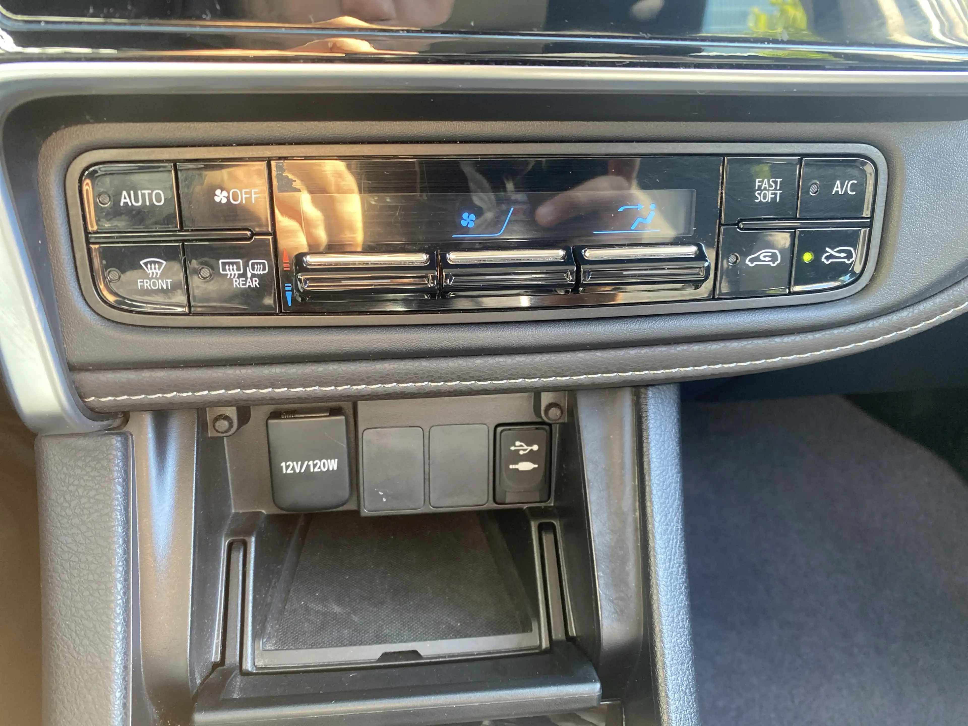 Toyota Auris 1.2 Turbo Comfort Rückfahrkamera*Klimaauto. — photo 12