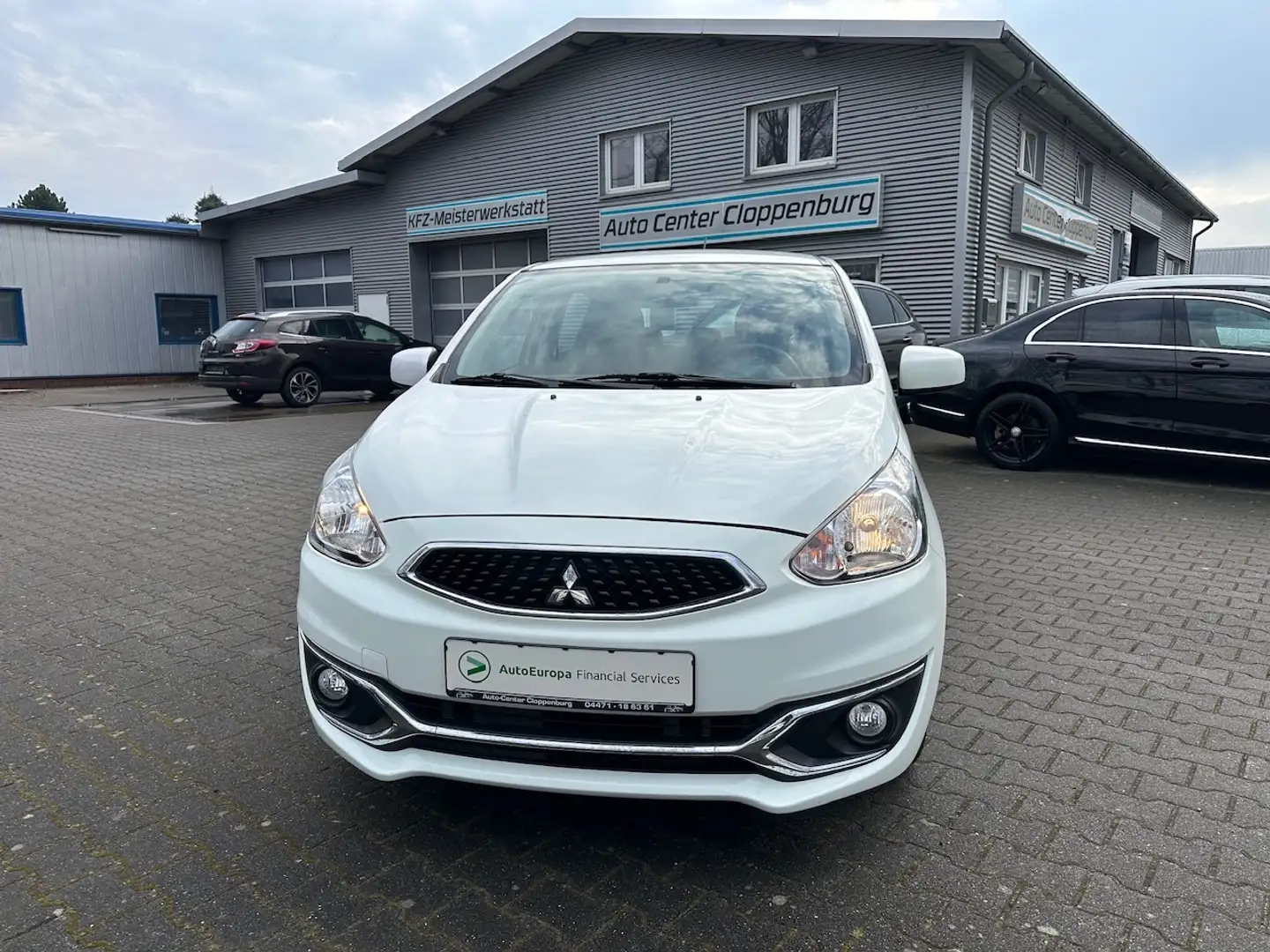 Mitsubishi Space Star 1,0 Edition Weiß - 2