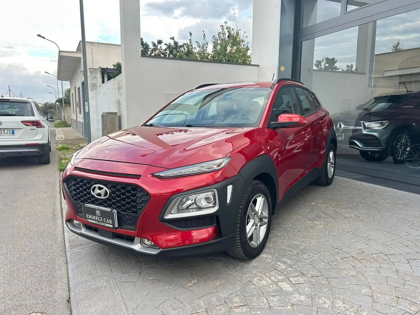 Hyundai KONA 1.0 T-GDI 120Cv XPOSSIBLE RET-2019 Rosso - 2