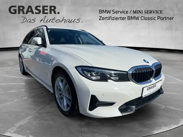 BMW F view 8