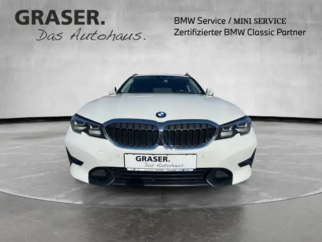 BMW F view 9