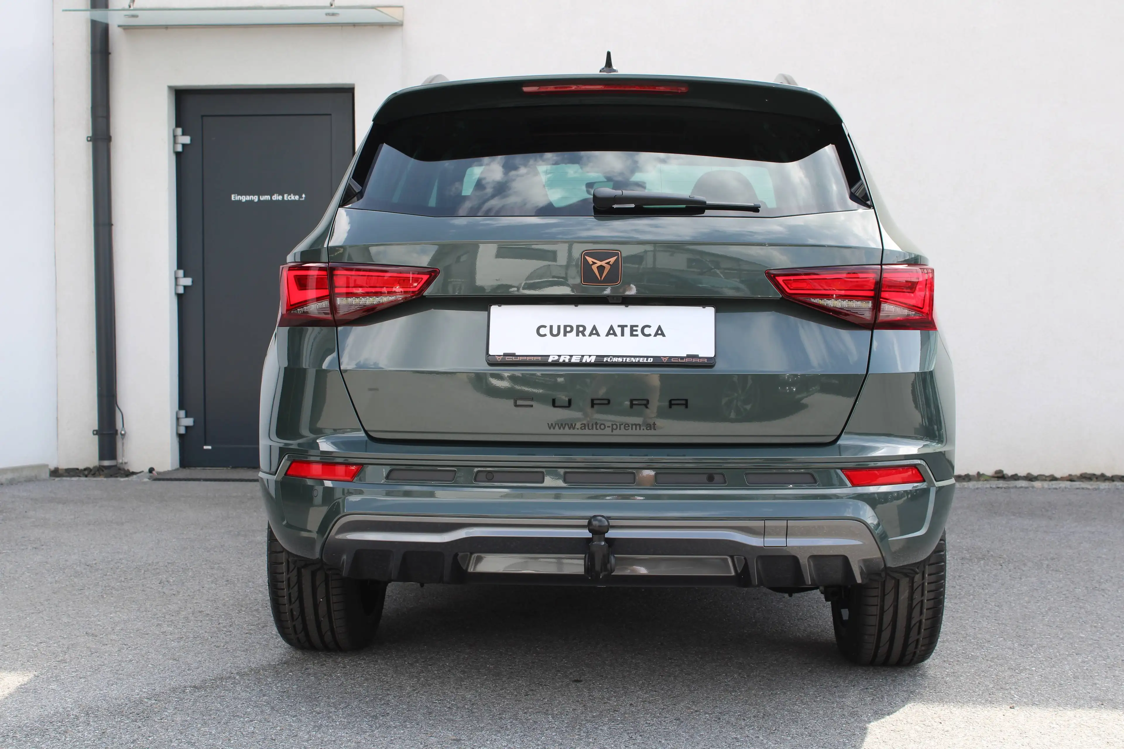 CUPRA Ateca 1.5 TSI DSG 150 PS in "Dark Forest Metallic" und vielen Extras! — photo 5