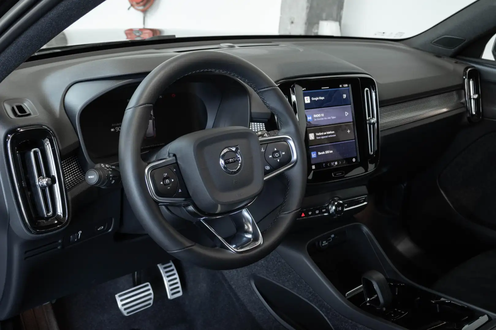 Volvo XC40 Recharge Single Motor Plus | Trekhaak | Adaptive C Zwart - 2