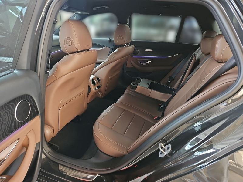 Mercedes-Benz E 400 dT 4M Avantg. Distronic+ SDHZ Sitzkl. 360° — photo 11