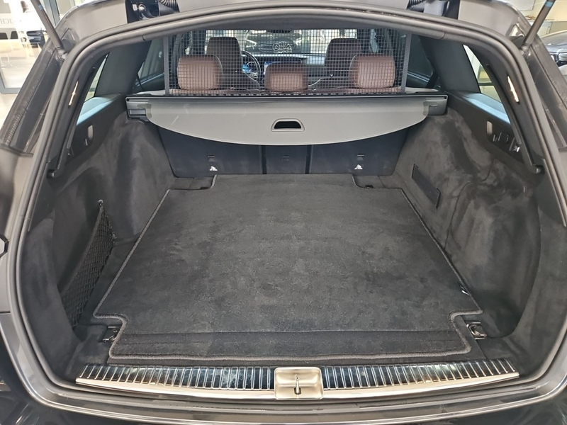 Mercedes-Benz E 400 dT 4M Avantg. Distronic+ SDHZ Sitzkl. 360° — photo 12
