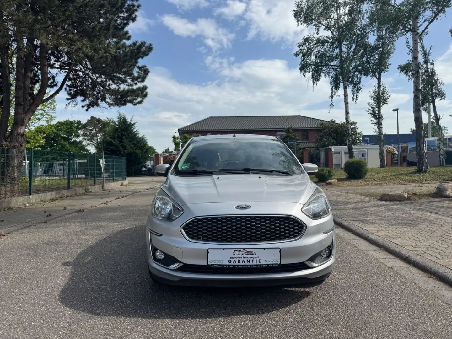 Ford Ka/Ka+ KA+ Basis TÜV NEU Garantie zu 100% Silber - 2