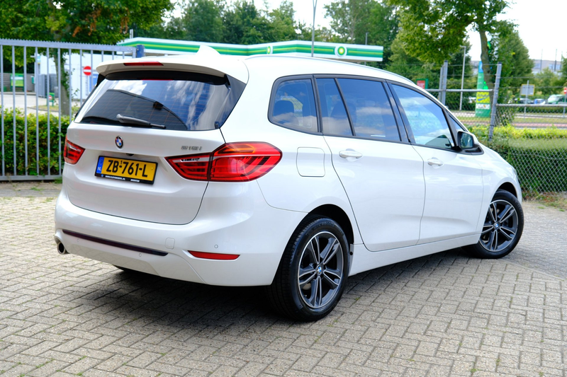 BMW 218 2-serie Gran Tourer 218i Executive Edition 7-pers — photo 3