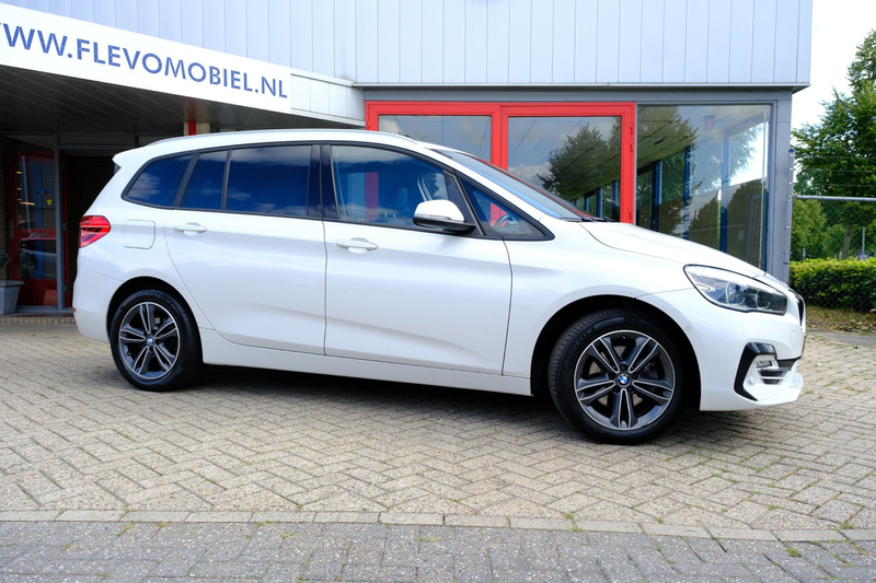 BMW 218 2-serie Gran Tourer 218i Executive Edition 7-pers — photo 4