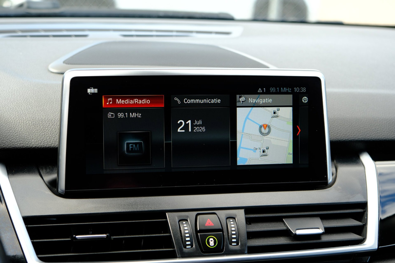 BMW 218 2-serie Gran Tourer 218i Executive Edition 7-pers — photo 17