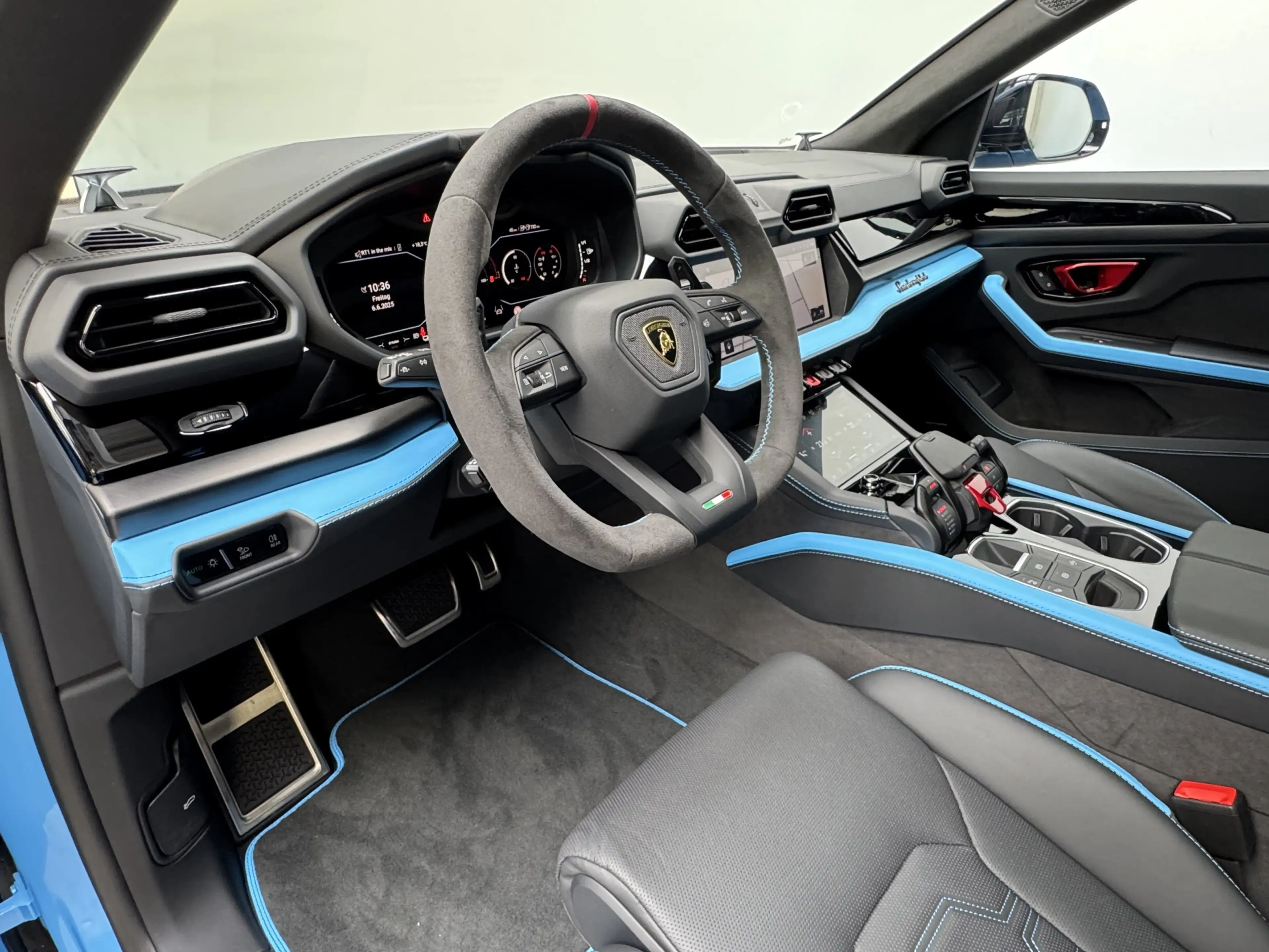 Lamborghini Urus SE B&O 3D Style Package 23Zoll Panorama — photo 8