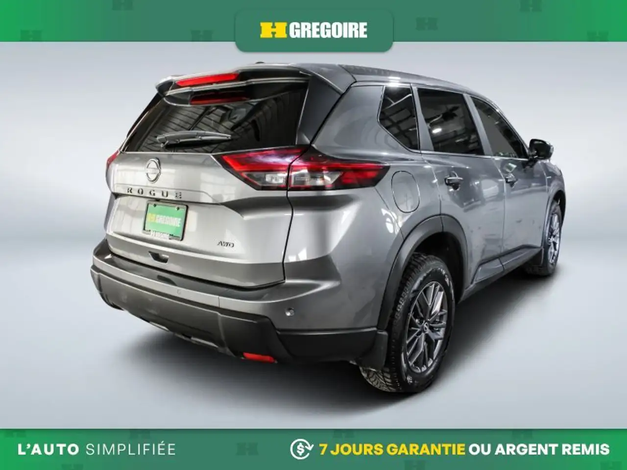 Nissan Rogue снимка Nissan Rogue