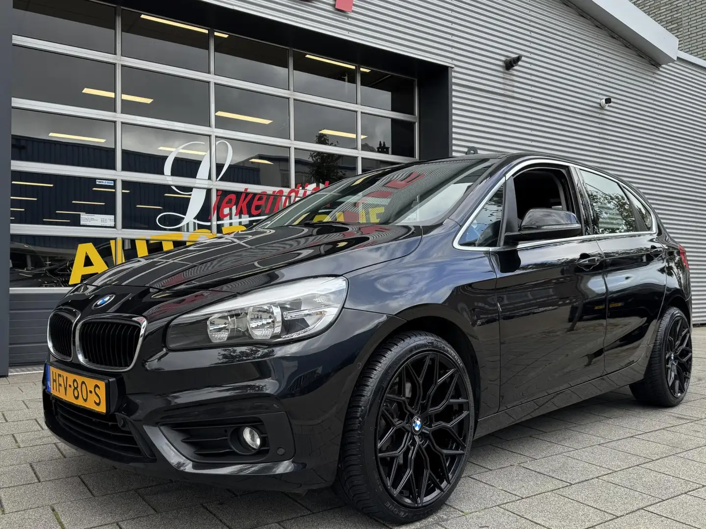 BMW 218 2-serie Active Tourer 218i Advantage - Navigatie / Zwart - 1