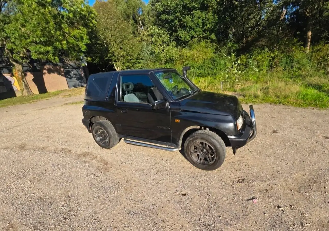 Suzuki Vitara JLX, foto 3