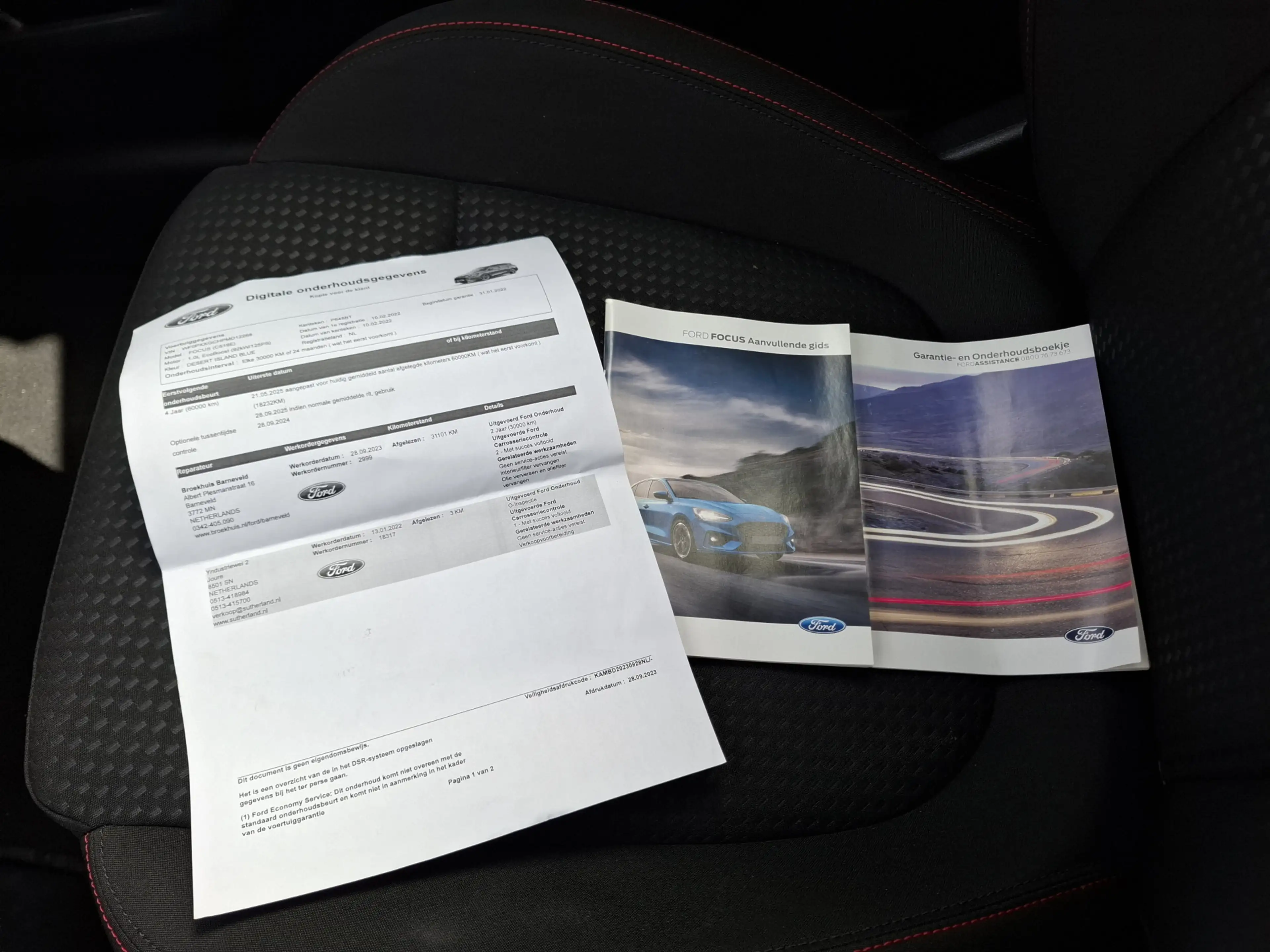 Ford Focus Wagon 1.0 EcoBoost MHEV ST-Line business | Navigat — photo 11