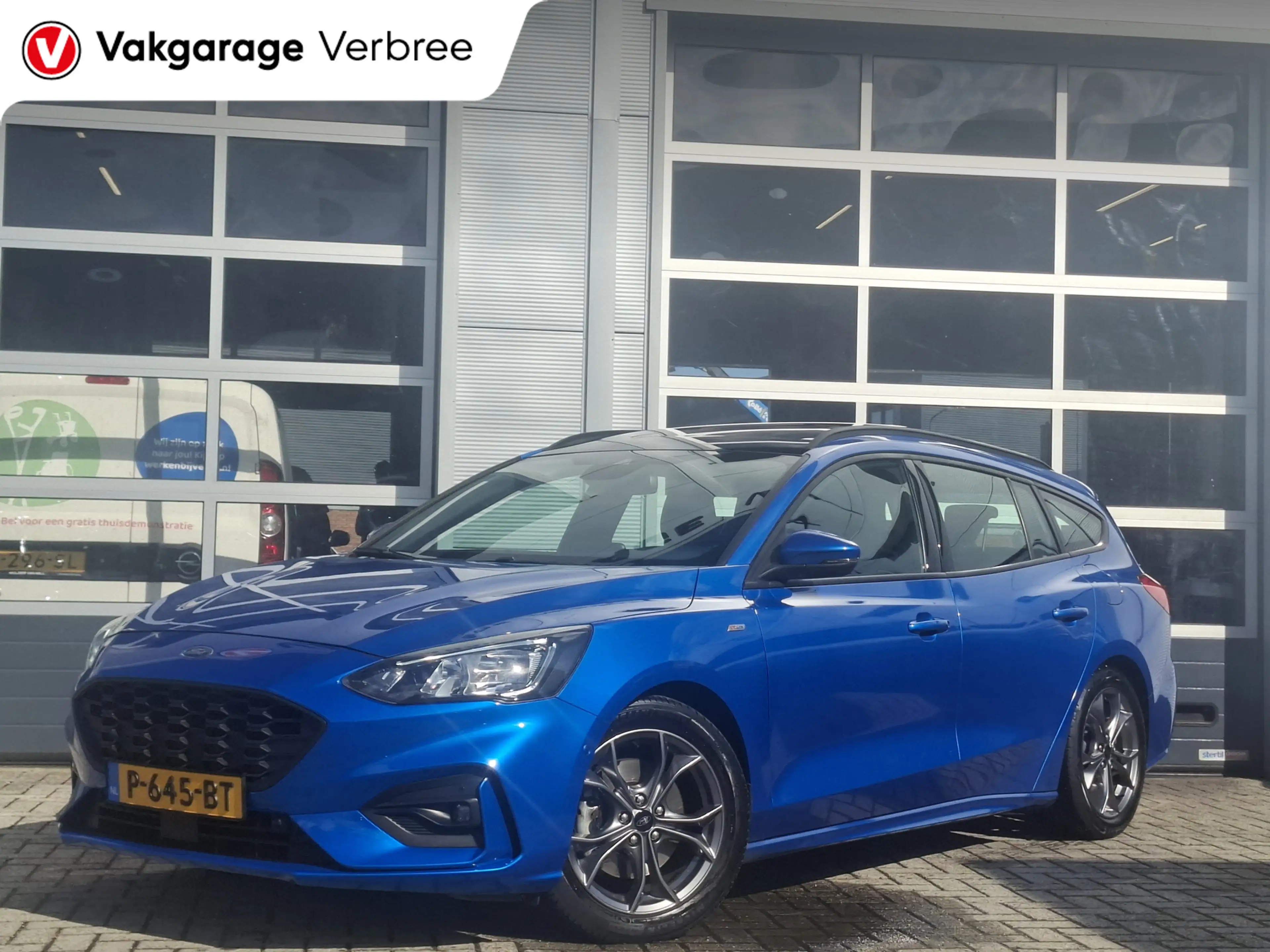 Ford Focus Wagon 1.0 EcoBoost MHEV ST-Line business | Navigat