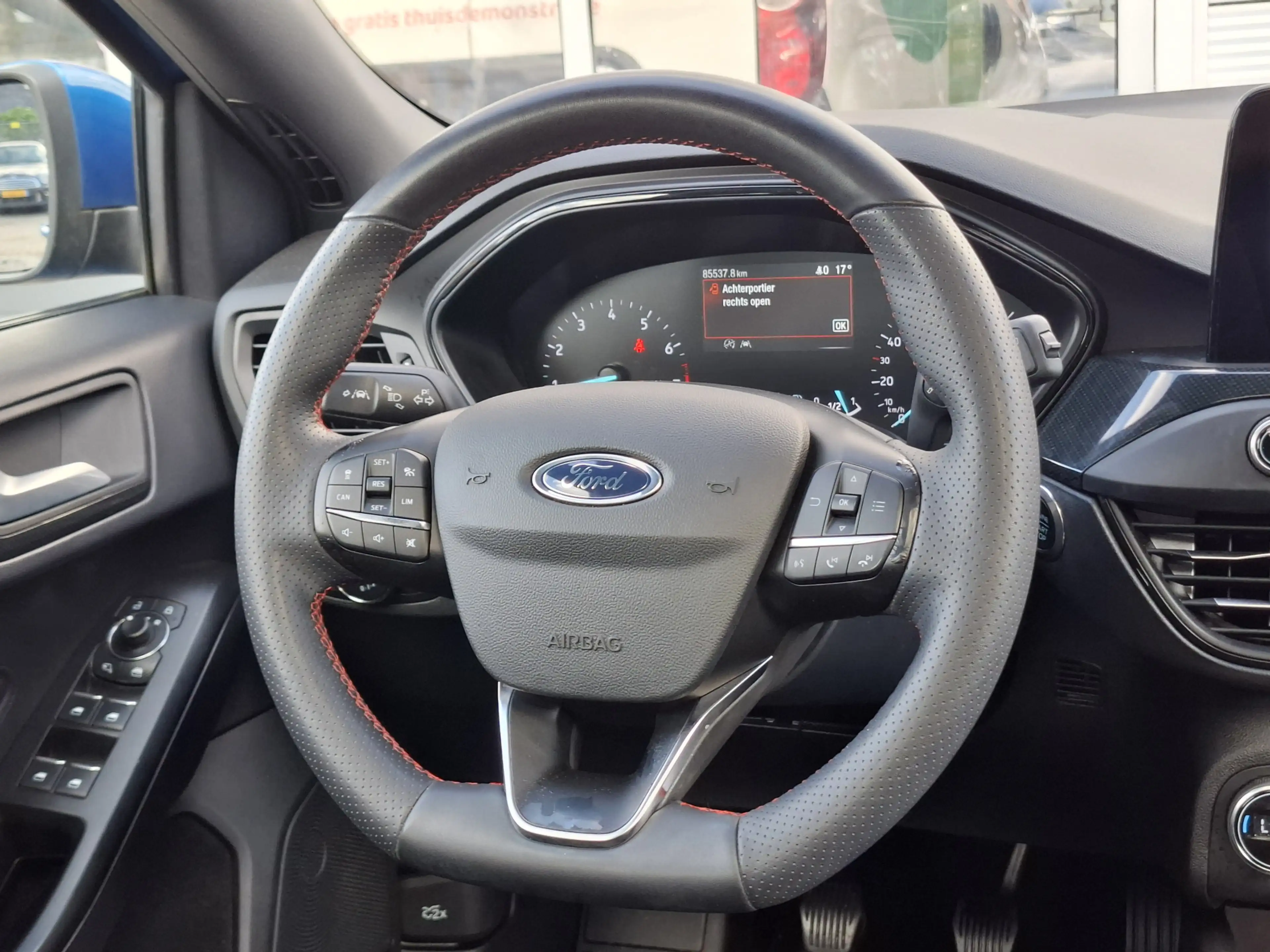 Ford Focus Wagon 1.0 EcoBoost MHEV ST-Line business | Navigat — photo 28