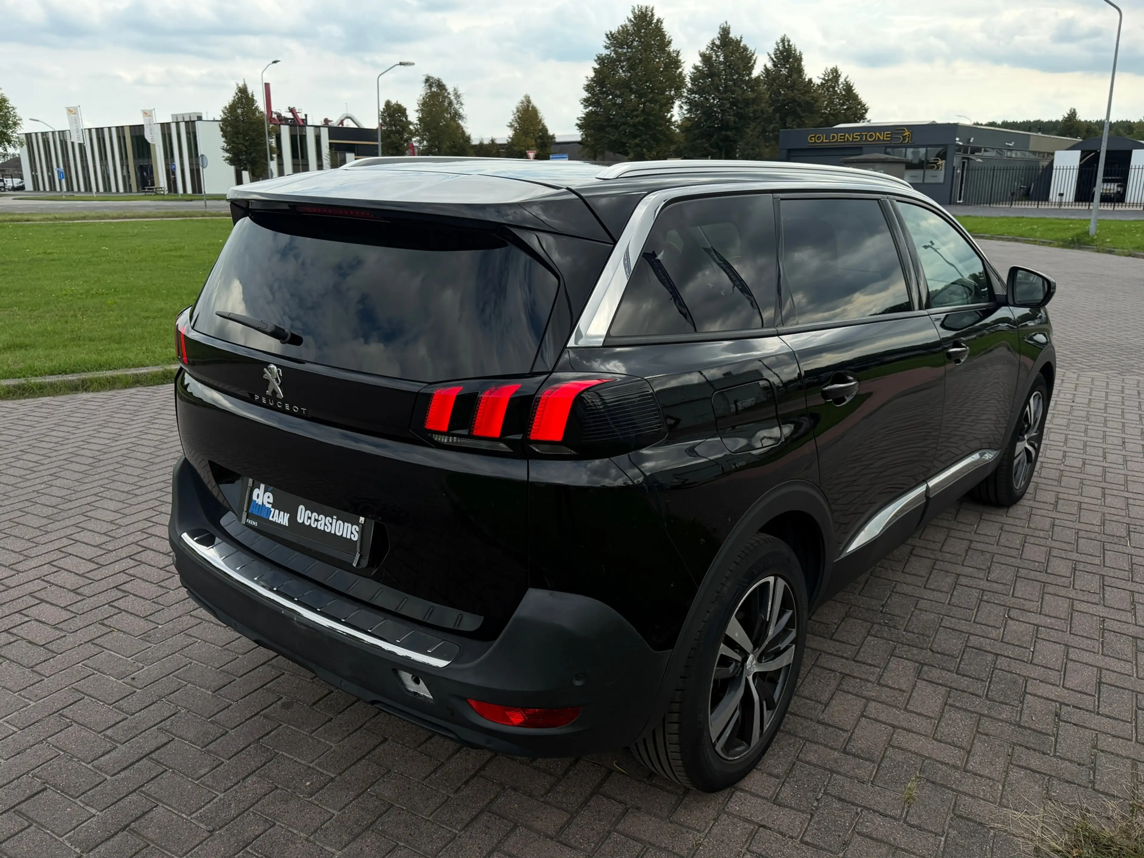Peugeot 5008 1.2 Allure|7P|Stoelverwarming|NW Distributieriem — photo 3