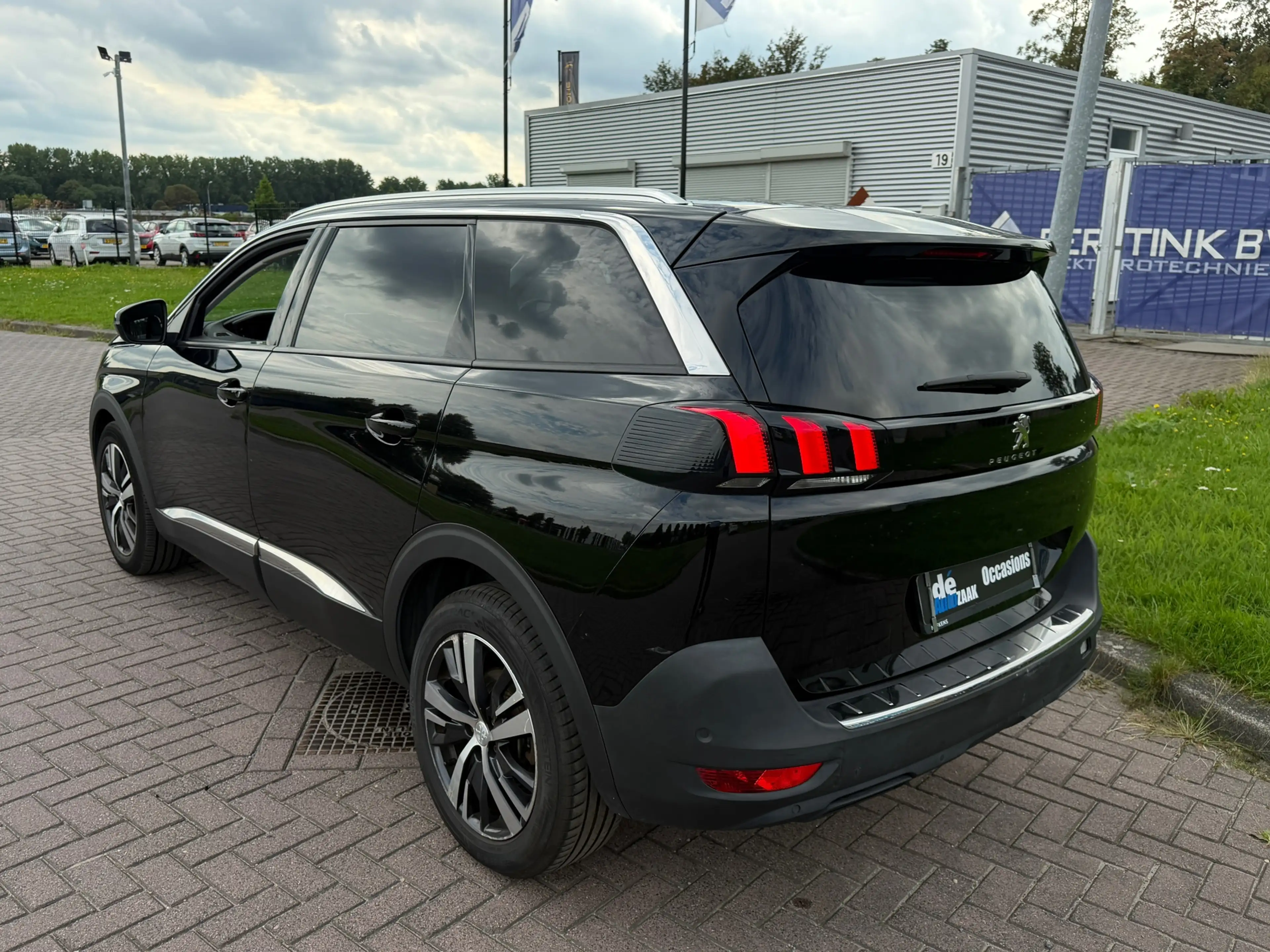 Peugeot 5008 1.2 Allure|7P|Stoelverwarming|NW Distributieriem — photo 4