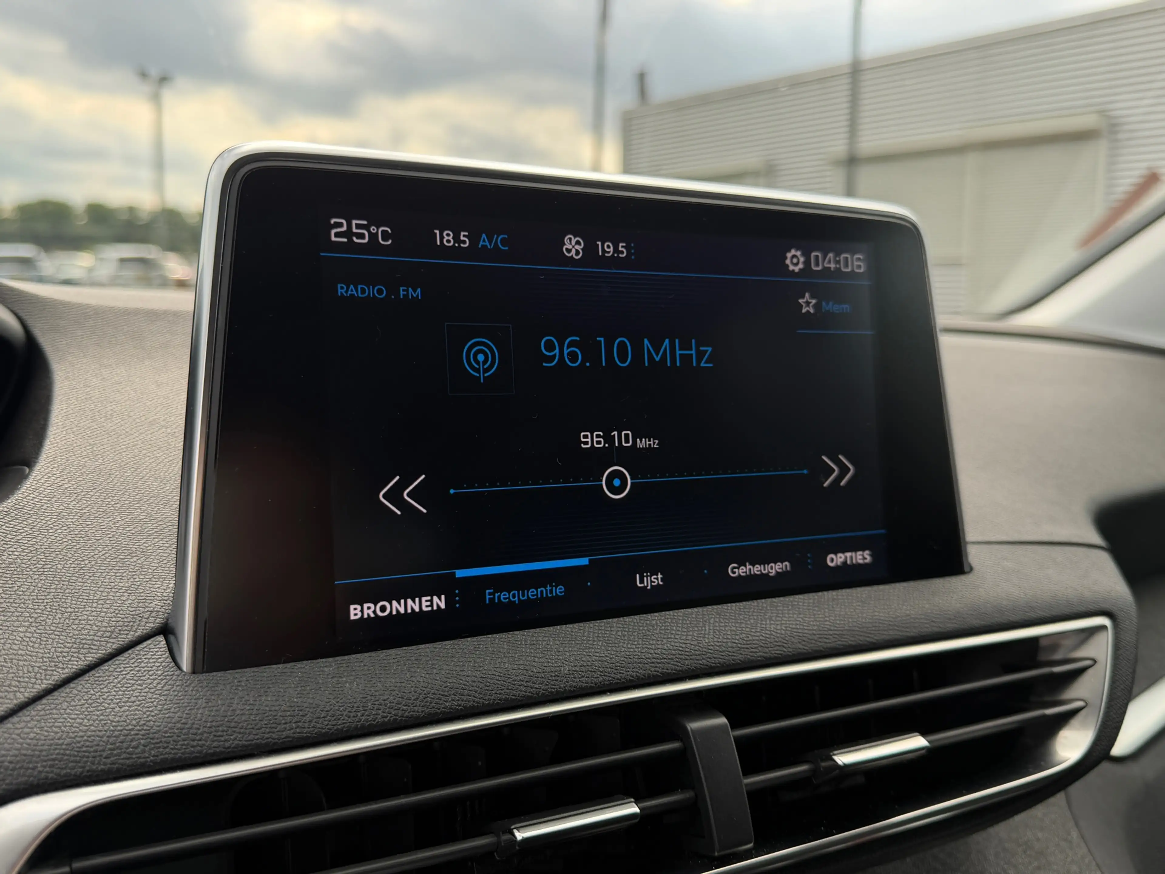Peugeot 5008 1.2 Allure|7P|Stoelverwarming|NW Distributieriem — photo 12