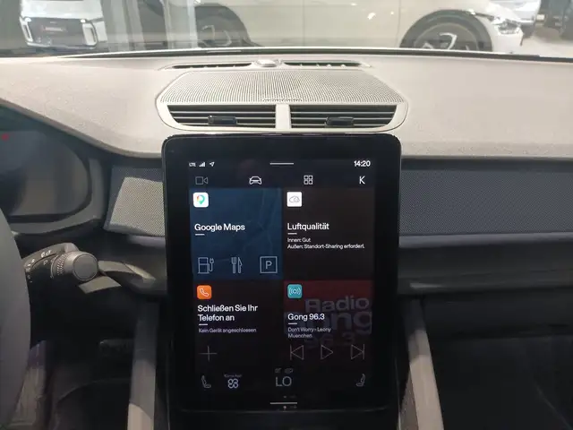 Polestar 2 view 11