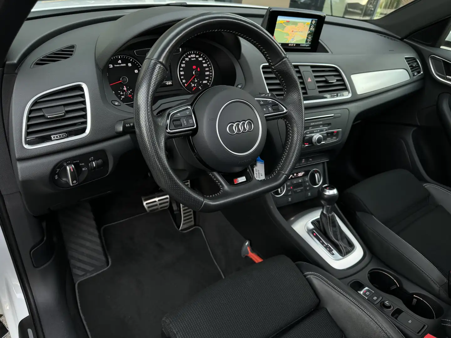 Audi Q3 1.4 TFSI 150pk Sport Advance Sport | 19" velgen | Blanc - 2