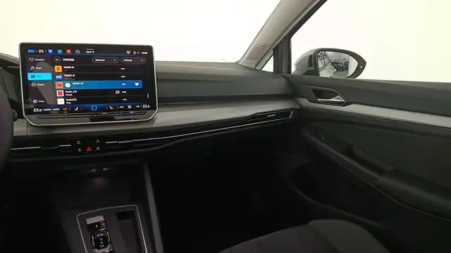 Volkswagen Golf view 13