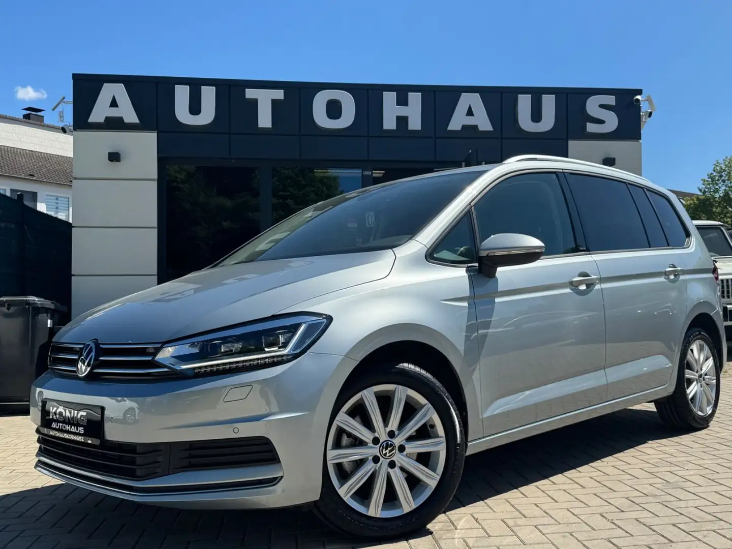 Volkswagen Touran 1.5 TSI DSG*Move*AHK*7-Sitze*IQ*LED*ASSI. Silber - 1