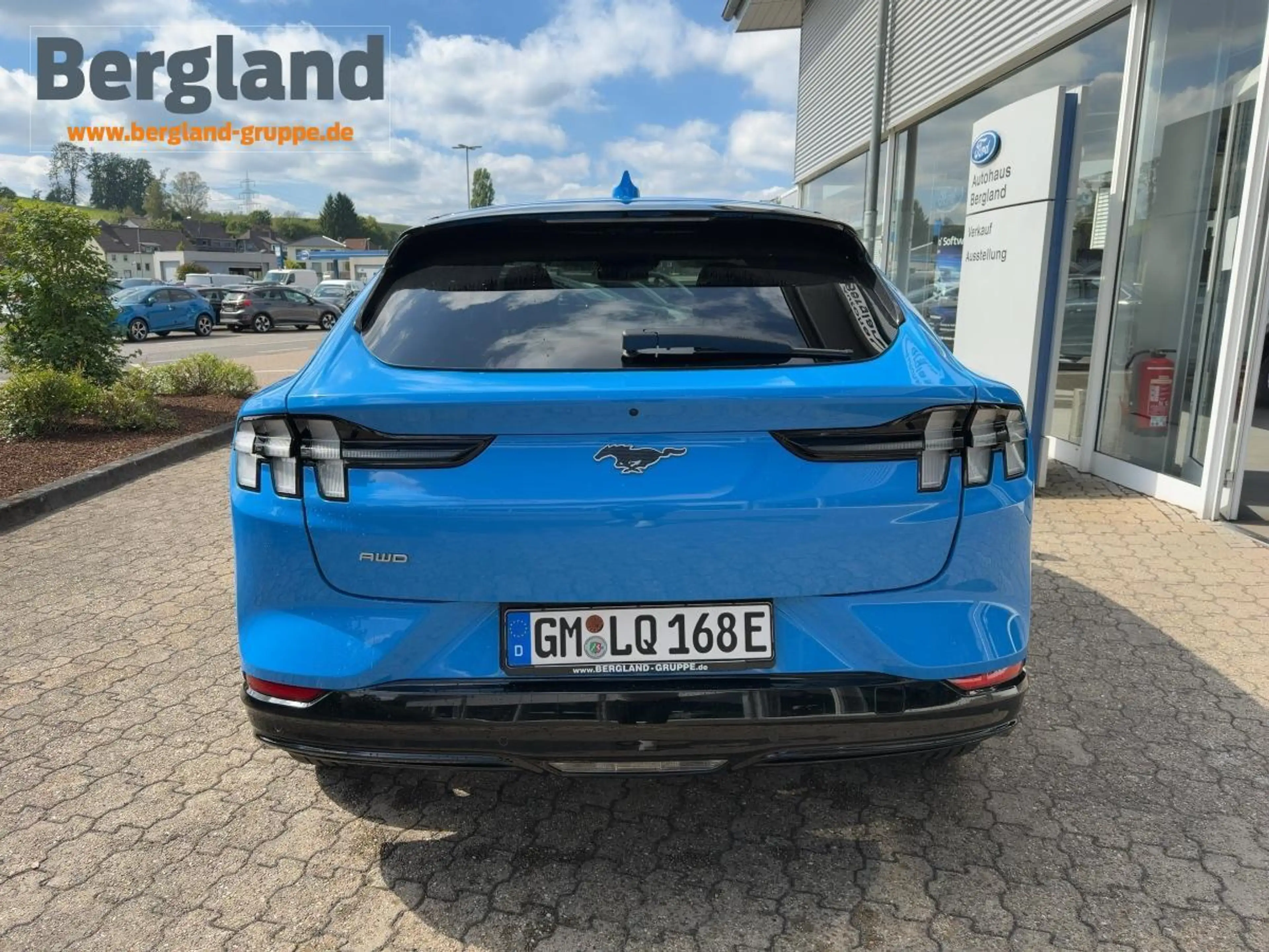 Ford Mustang Mach-E AWD 269PS *Technologie-Paket — photo 6