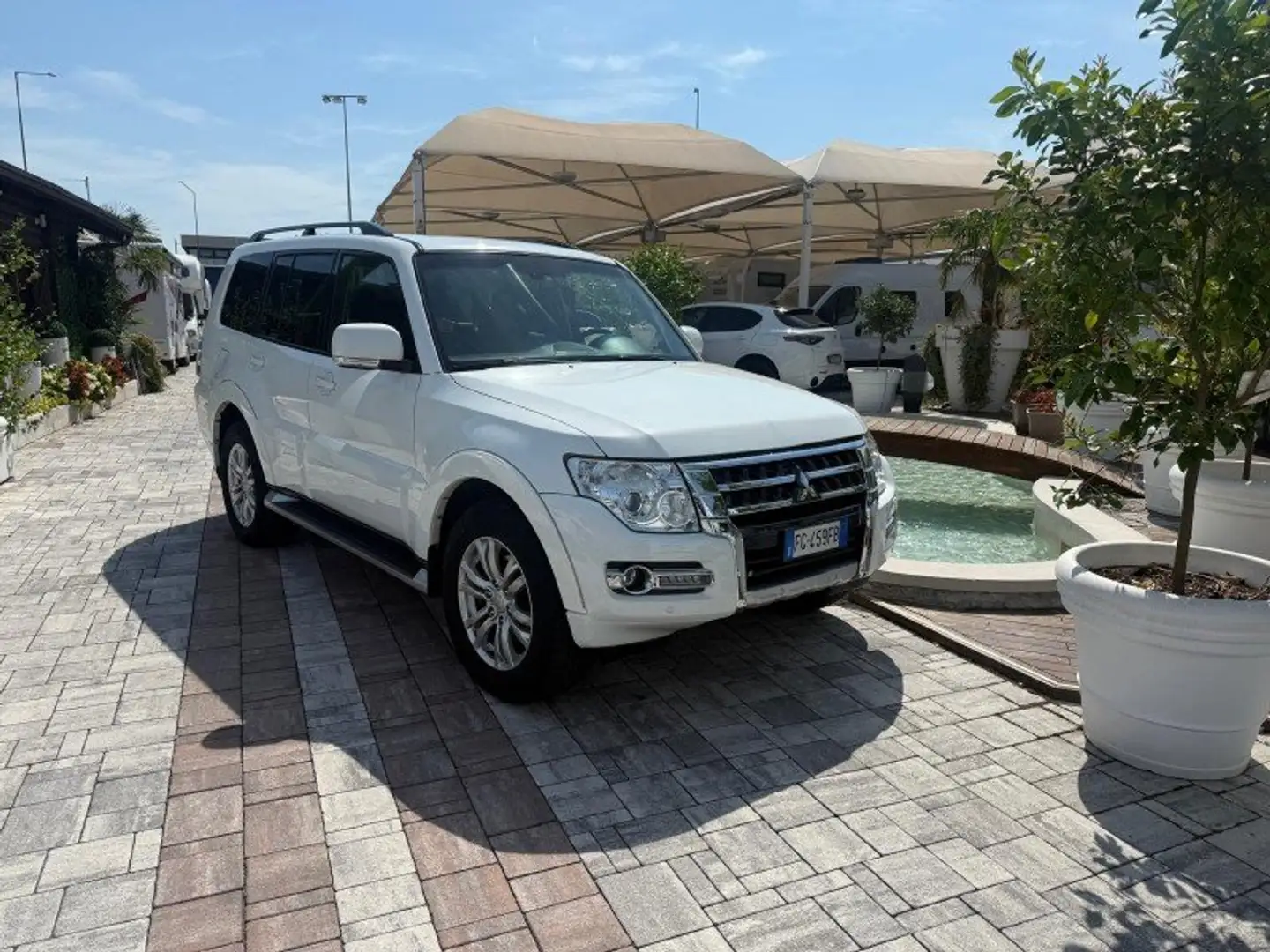 Mitsubishi Pajero Pajero IV 2007 3.2 cr Instyle 5p auto Bianco - 2
