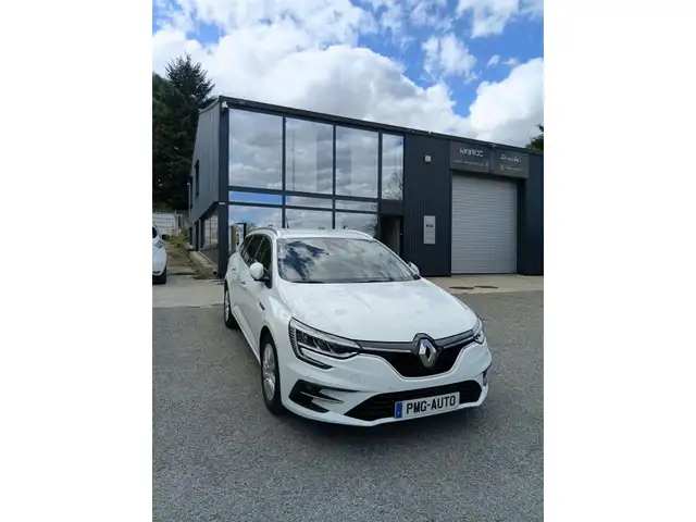 Renault Megane view 2