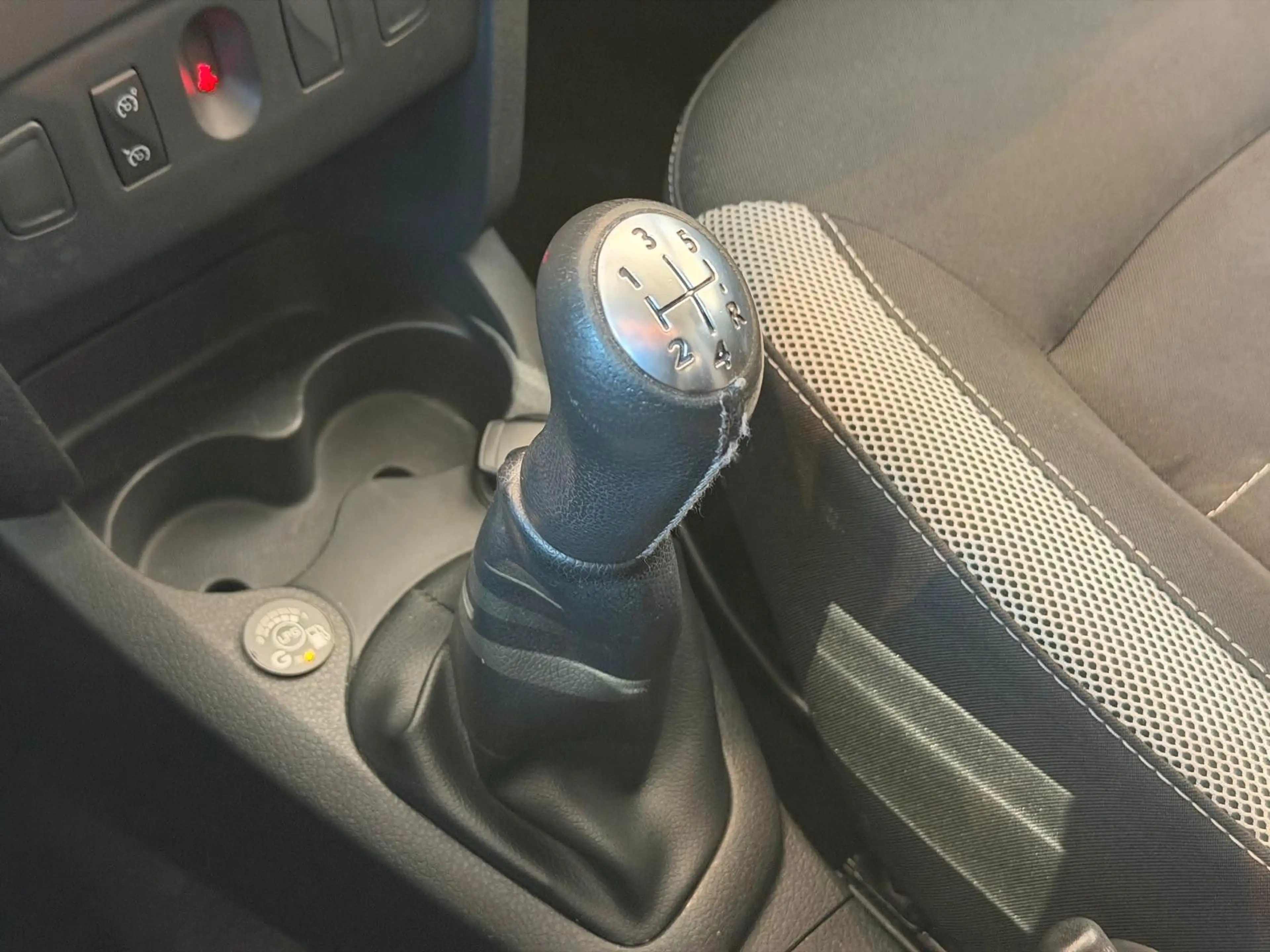 Dacia Logan MCV II Kombi Stepway/1.Hand/Kamera/tempoma — photo 15