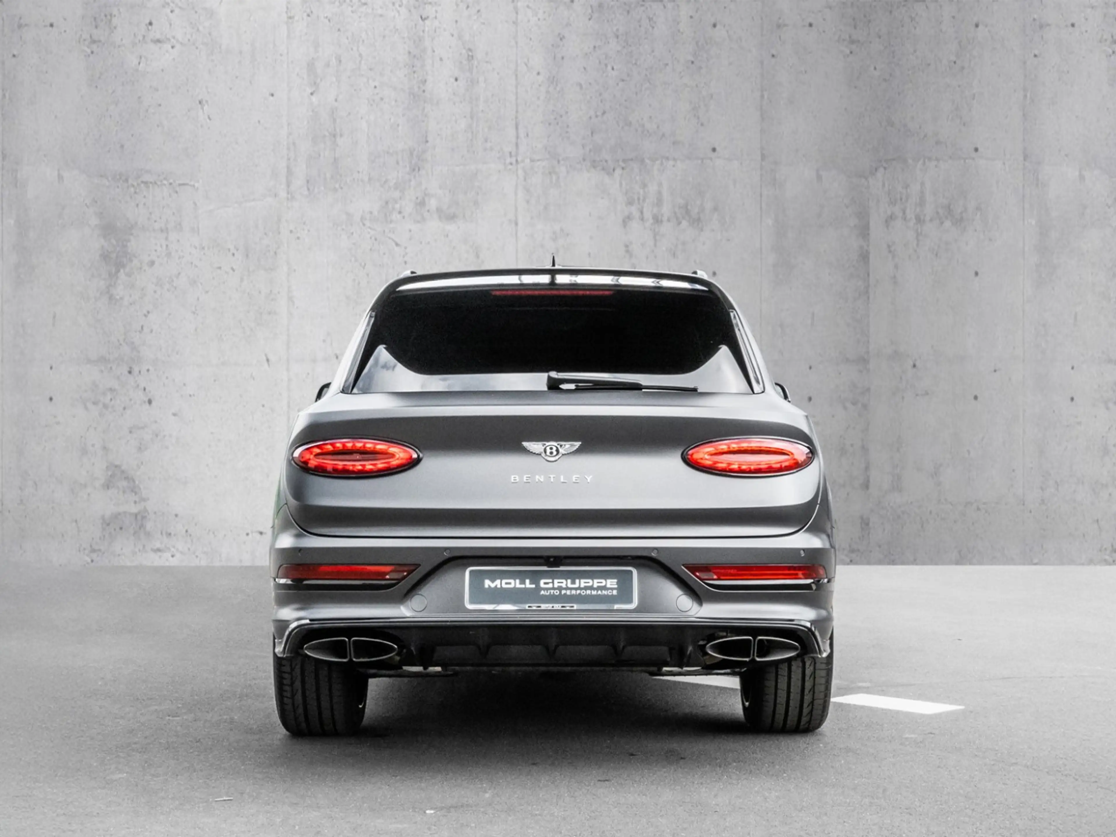 Bentley Bentayga S V8 Anthracite Satin, 4 + 1 Seat Confi — photo 4