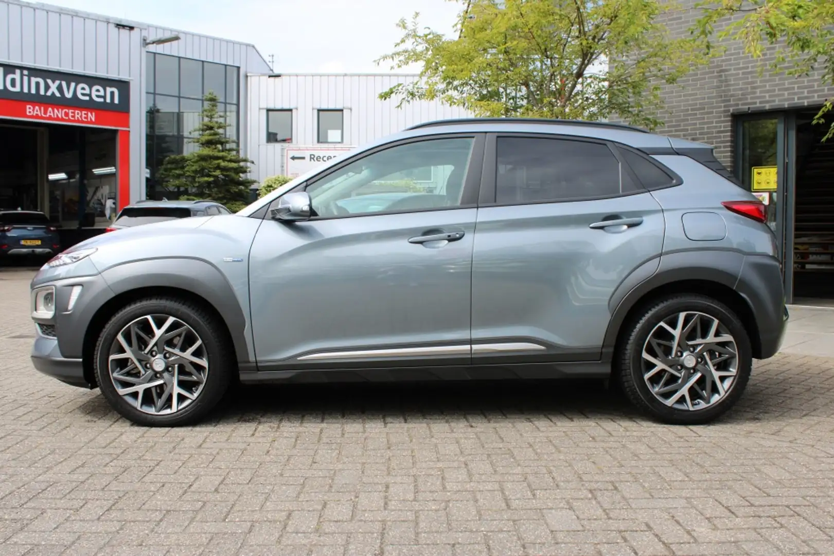 Hyundai KONA 1.6 GDI HEV Premium Sky Full Option! "RIJKLAARPRIJ Zwart - 2