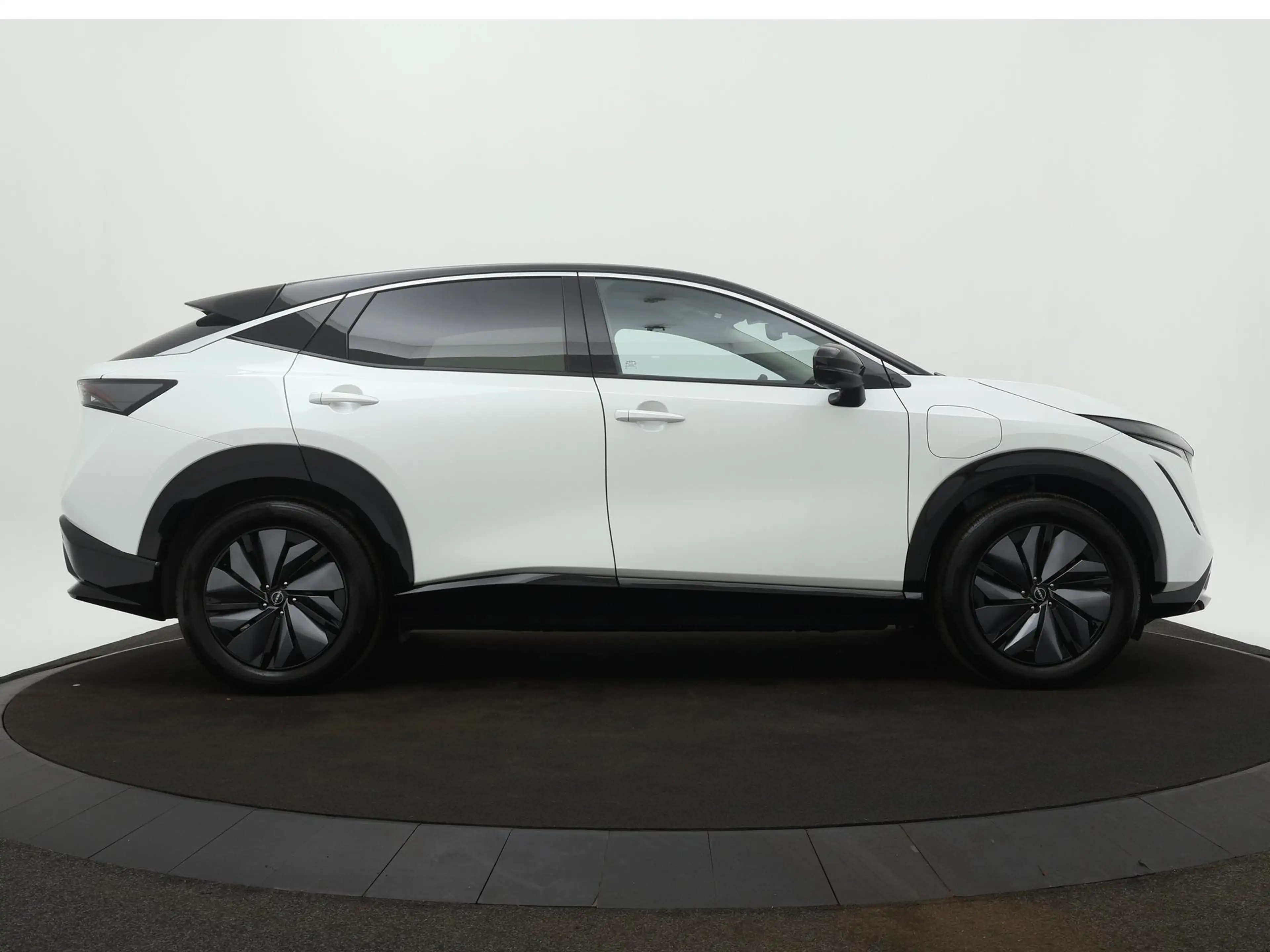 Nissan Ariya Advance 63 kWh | Adapt. Cruise | 360 Camera | Navi — photo 7