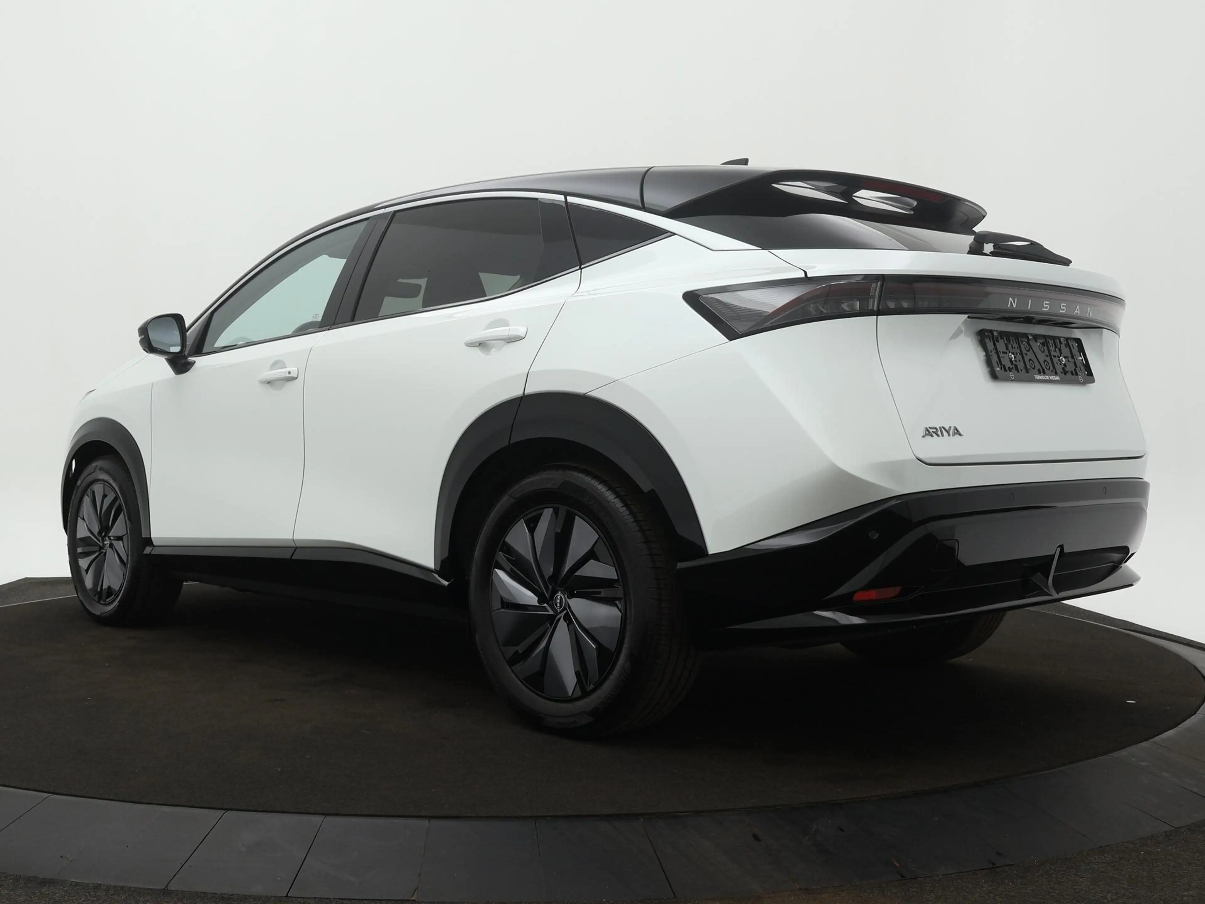 Nissan Ariya Advance 63 kWh | Adapt. Cruise | 360 Camera | Navi — photo 4