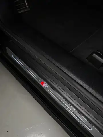 Audi Q5 view 10