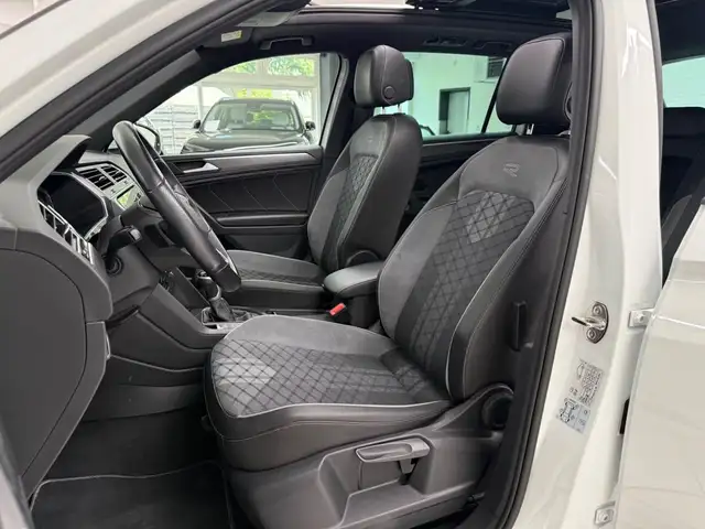 Volkswagen Tiguan view 15