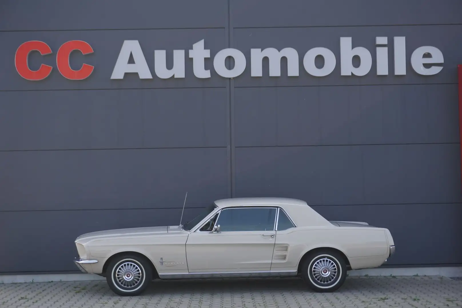 Ford Mustang 289 Oldtimer"Klima"Servo"OriginalZustand Beige - 1