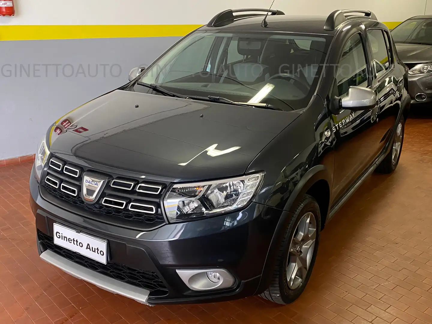 Dacia Sandero Sandero Stepway 0.9 tce Comfort s Grigio - 1