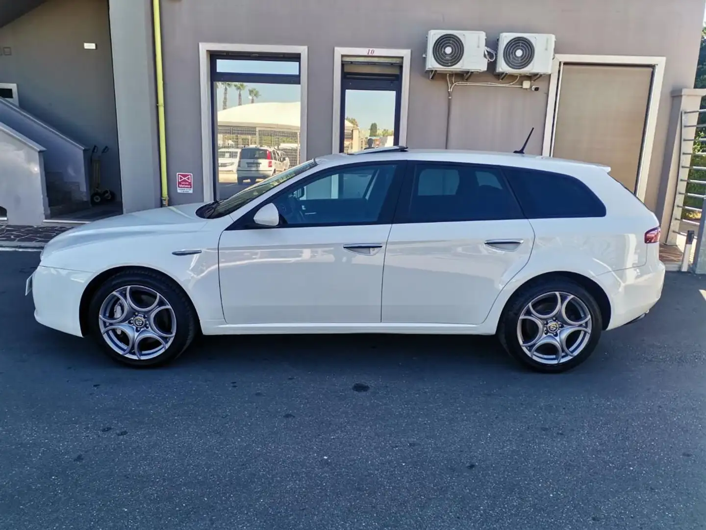 Alfa Romeo 159 1750 TBi Sportwagon 200cv Blanc - 2