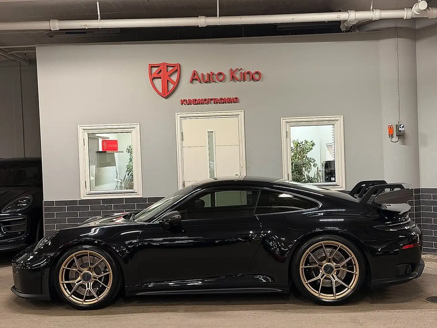 Porsche 911 type 992.2 GT3 Pack Weissach 510 ch - Carbone Noir - 2