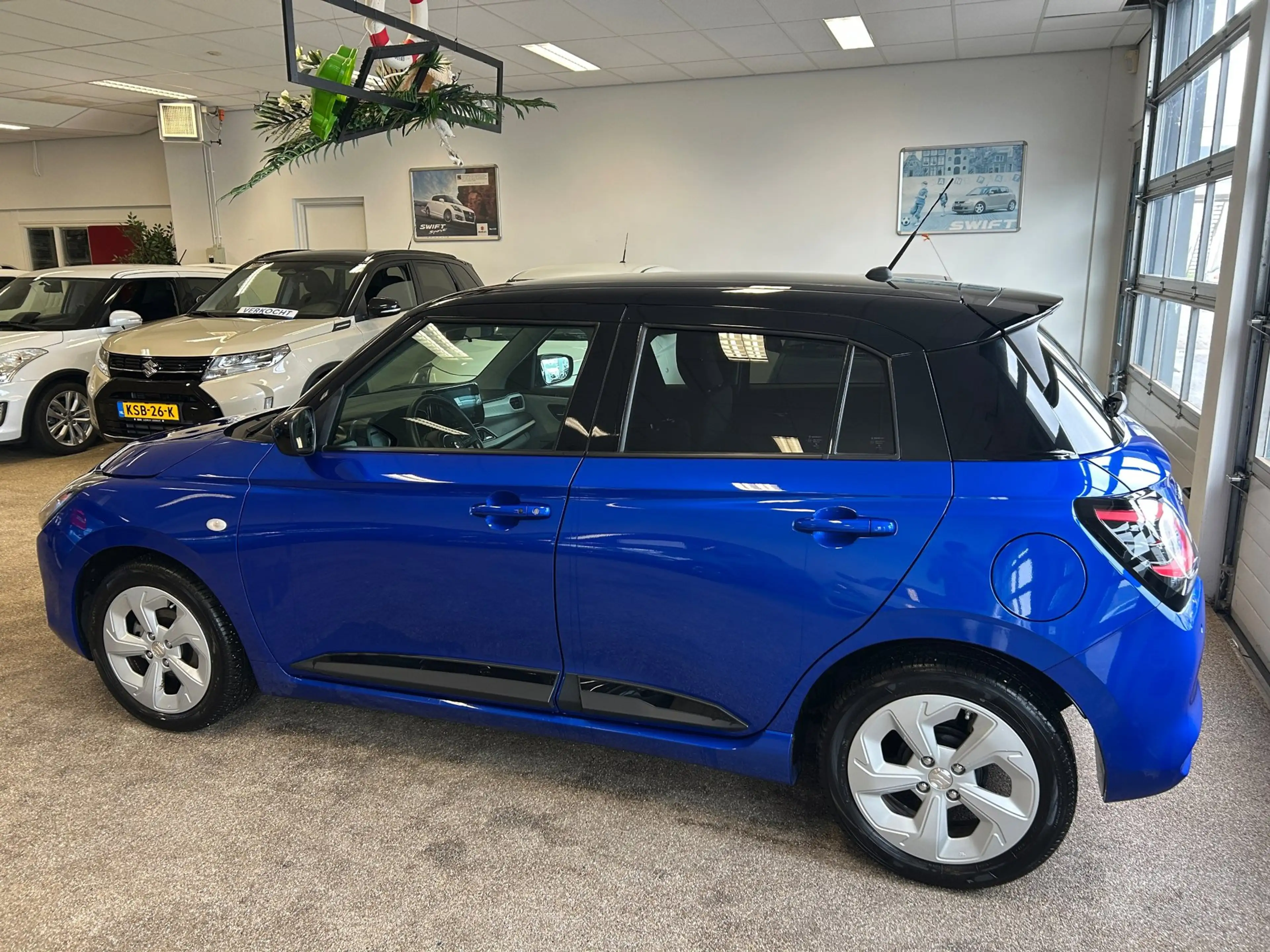Suzuki Swift 1.2 Select Smart Hybrid Automaat | Carplay| 10 jaa — photo 4