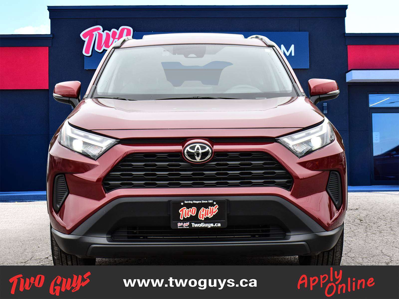 2023 Toyota RAV4 XLE photo 5