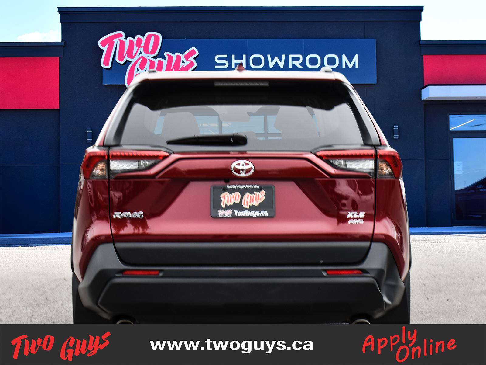2023 Toyota RAV4 XLE photo 8