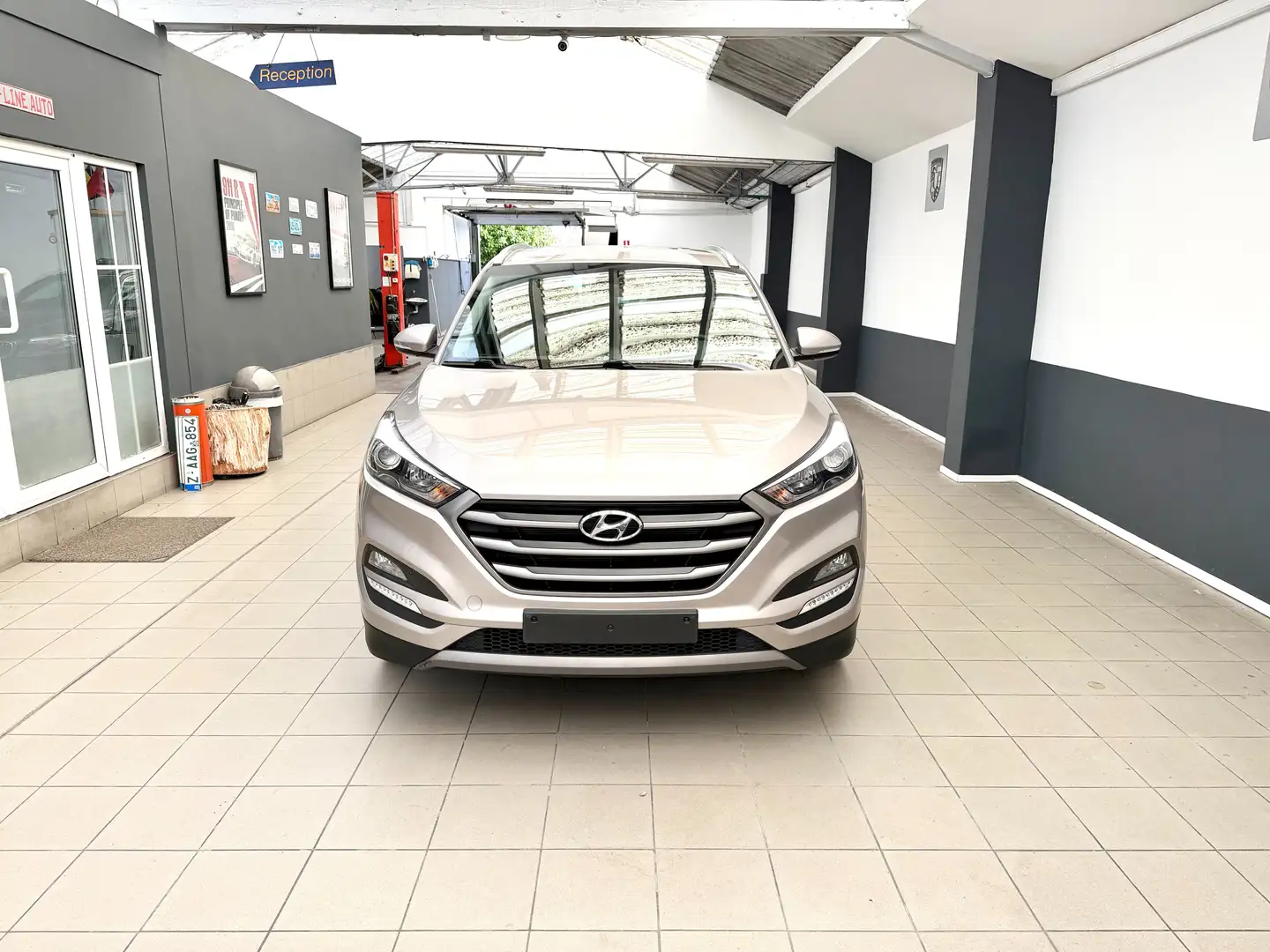 Hyundai TUCSON 1.6 GDi 2WD Premium ISG "54.000Km" Carnet Hyundai Or - 1