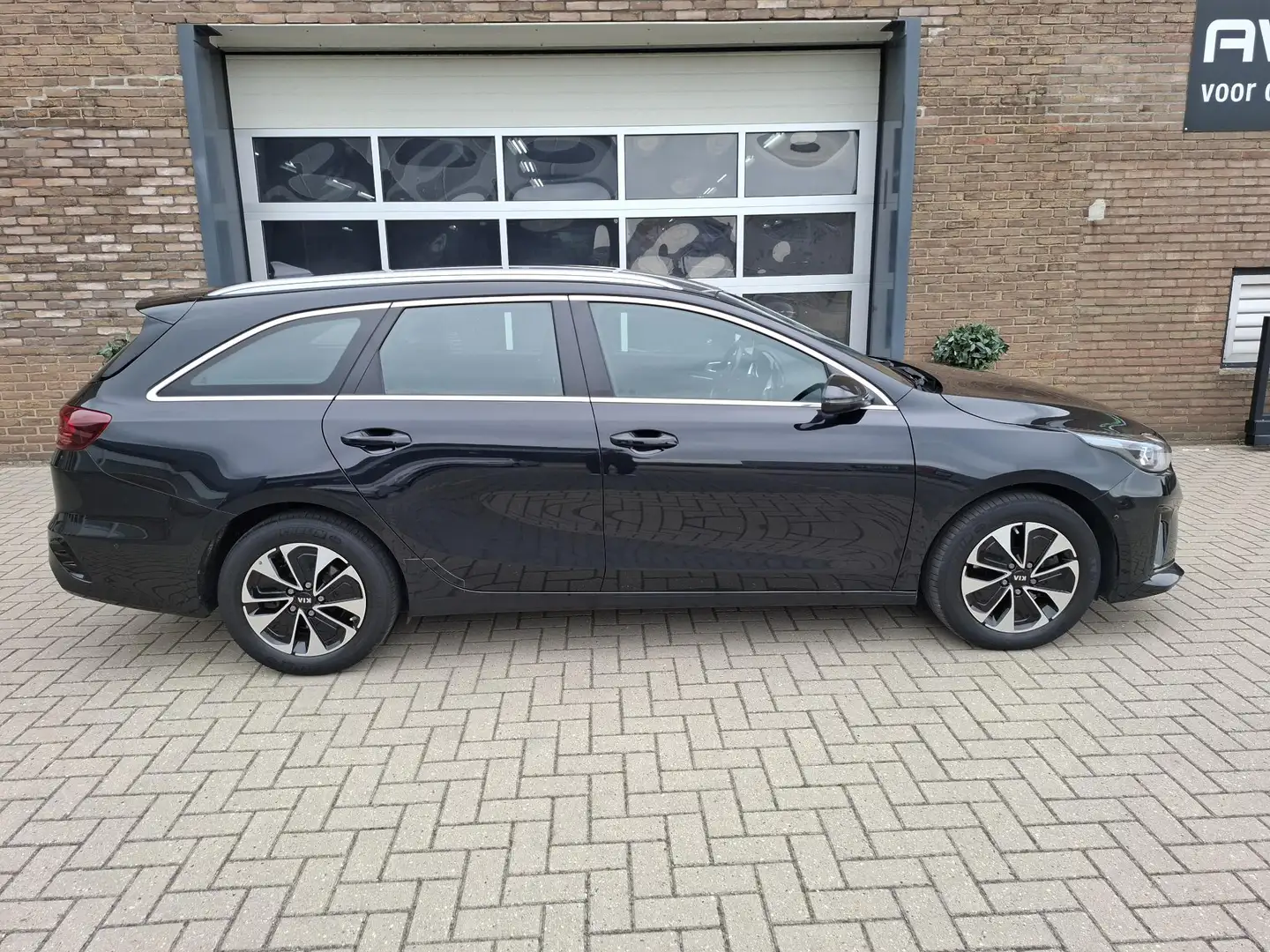 Kia Ceed SW / cee'd SW Sportswagon 1.6 GDI PHEV DynamicPlusLine Noir - 2