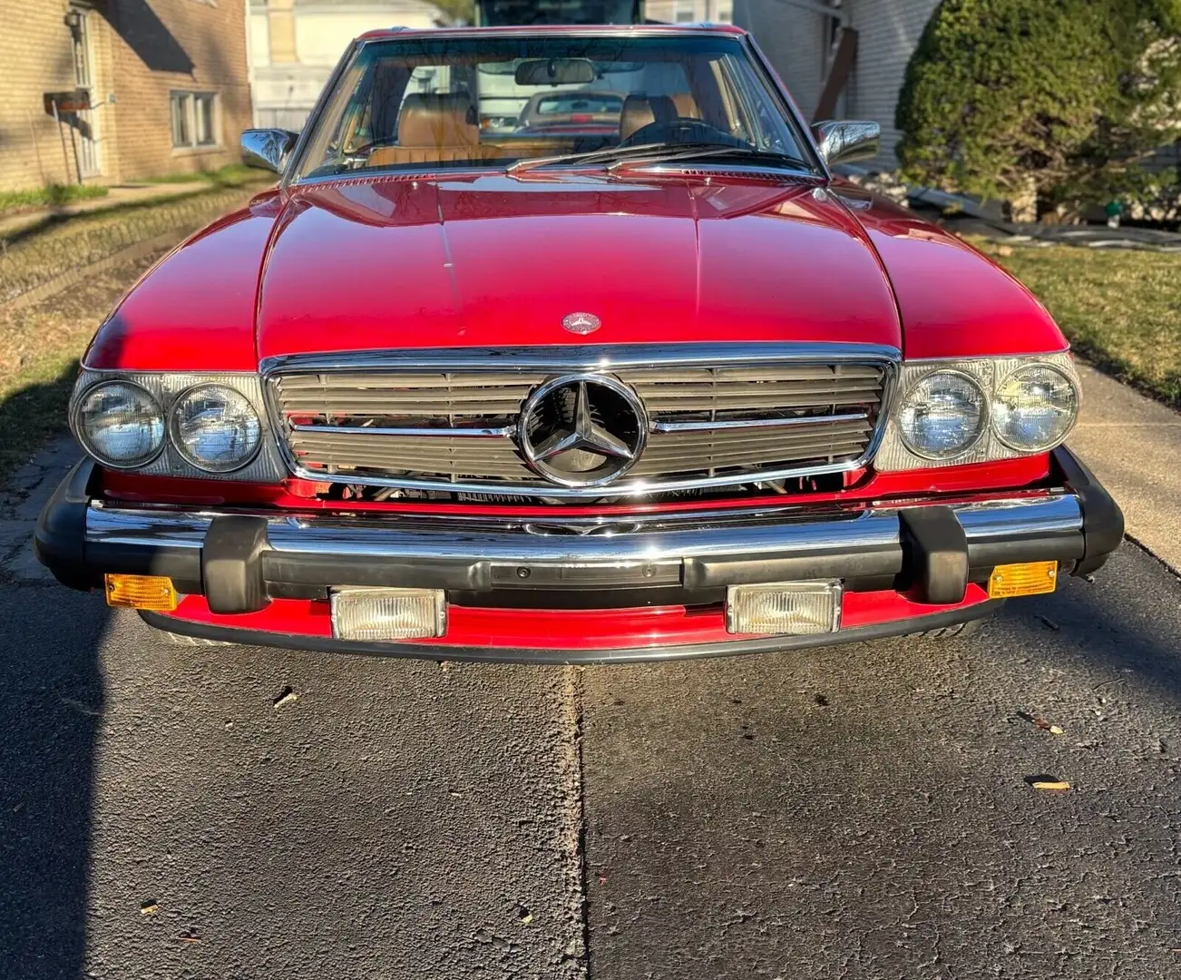 Mercedes-Benz 560 SL Czerwony - 1