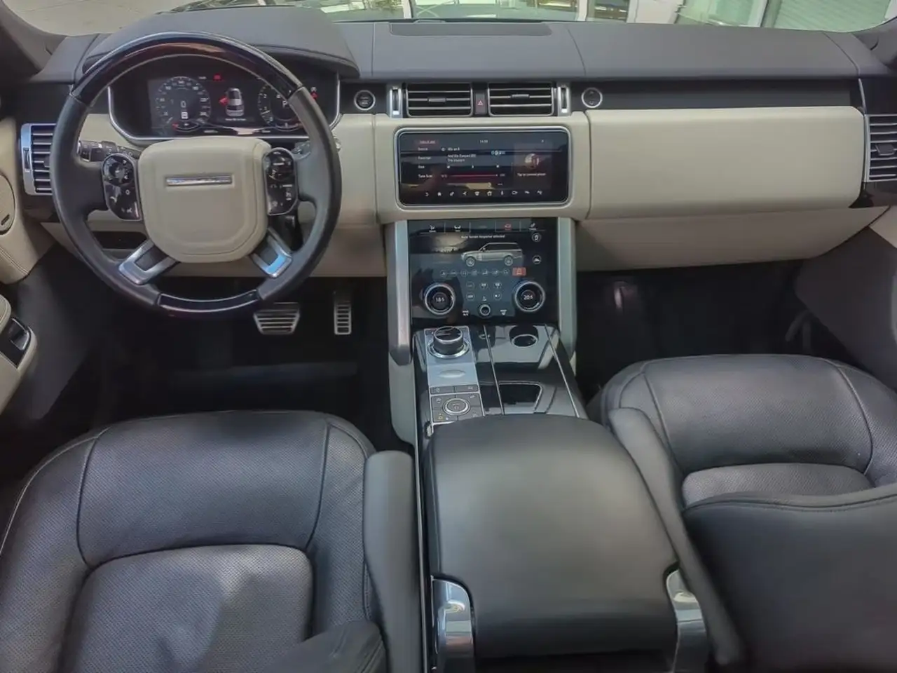 Land Rover Range Rover photo Land Rover Range Rover